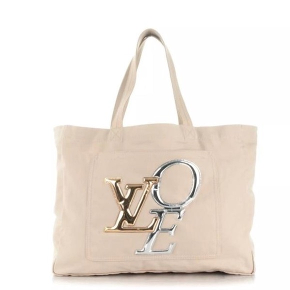 Louis Vuitton Handbags - LV That’s Love GM tote